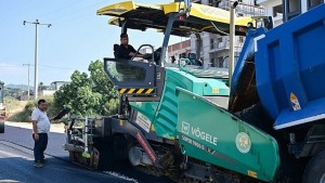 Turgutlu'da kronik ulaşım çilesi sona eriyor: 3 mahalleyi bağlayan 5,5 km'lik hatta asfalt hamlesi!