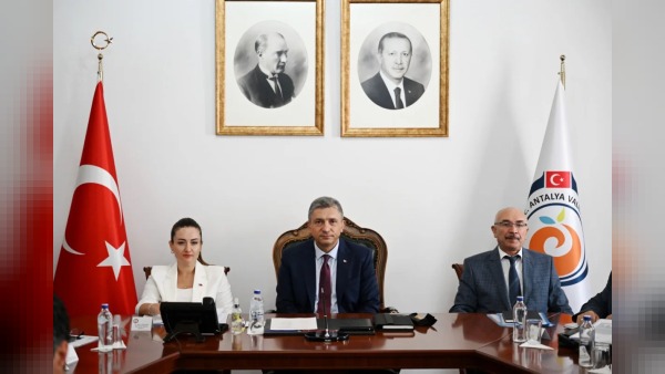 Düden Çayı toplantısı: Antalya’da su güvenliği için idari ve yasal yaptırım vurgusu