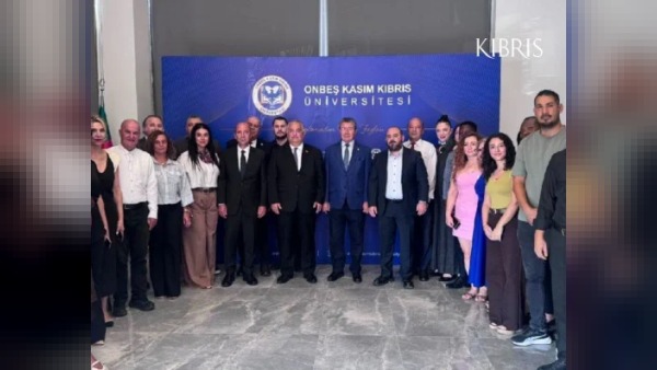 Ünal Üstel, Onbeş Kasım Kıbrıs Üniversitesi’ni ziyaret etti