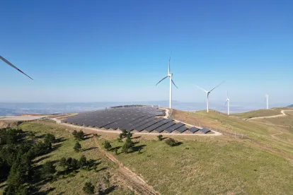 Akfen Yenilenebilir’den 2025 TSRS raporu: 1.645,9 GWh üretim, 887 MW