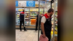 Kars’ta yurt ve okul kantinlerine resmi gıda denetimleri aralıksız sürüyor
