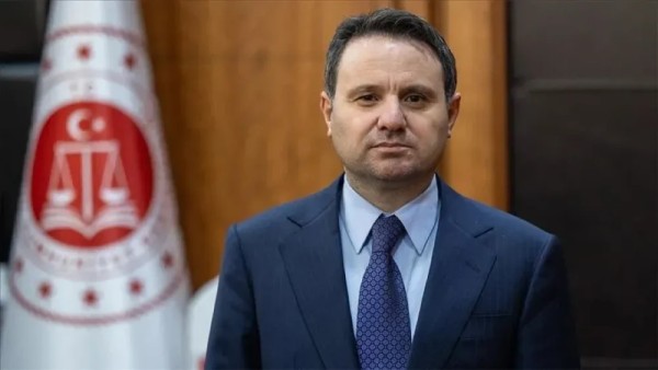 İzmir’de Forza ve Yalı operasyonunda 28 şüpheli gözaltına alındı