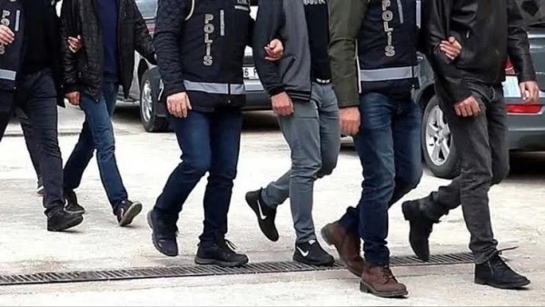 Alparslan Kuytul ve eşi Semra Kuytul tutuklandı: 56 şüpheli sevk edildi