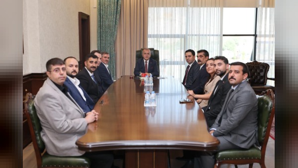 Vali Hatipoğlu TÜRKAV Elazığ şubesiyle görüşmede şehir gündemini değerlendirdi