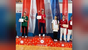 Karstan Anadolu Yıldızları Türkiye Şampiyonası’nda altın madalya sevinci