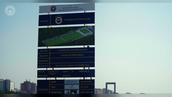 Maltepe’de Fenerbahçe Futbol Akademisi için 6 sahada zemin hazırlığı başladı