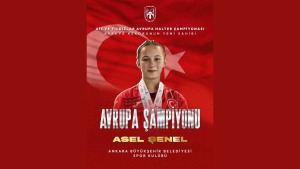 Talat Ünlü Priştine’de Asel Şenel’in 3 altın madalyasını kutladı