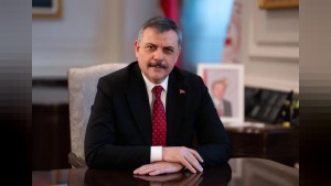 Diyarbakır’da terör örgütü posterleriyle provokasyon girişimi: 4 kişi gözaltında