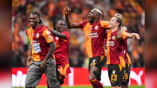 Galatasaray Göztepe’yi 3-2 yendi; Nihat Kahveci Osimhen’i övdü