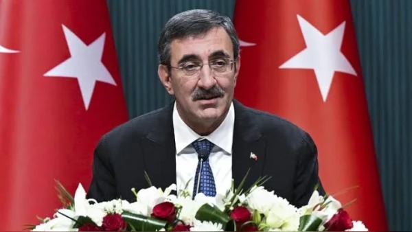 Girne’de batan katamaran için arama kurtarma aralıksız sürüyor