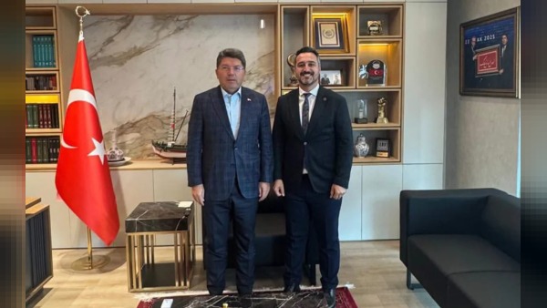 Adalet Bakanı Yılmaz Tunç Kumluca’da “destek sözü verdi”