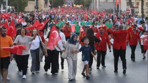 Balıkesir 30 Ağustos Bayrak Yürüyüşünde Muharrem İnce “Yoruldum” dedi