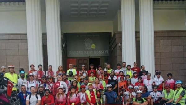 Çayyolu’nda 30 Ağustos coşkusu: pedallar ve ring akışıyla program genişledi