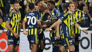 Fenerbahçe’de Kamer: Kadro revizyonunda 4 isimle yollar ayrılıyor