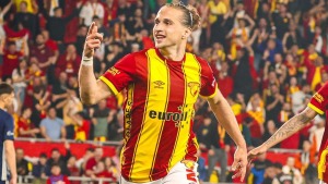 Göztepe, Anthony Dennis’i 5 milyon Euro ve bonuslarla Al Jazira’ya göndermek istiyor