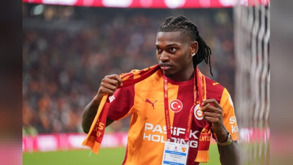Rafael Leao’nun ayrılığı sonrası Sporting Lizbon, 21.89 milyon Euro kazandı