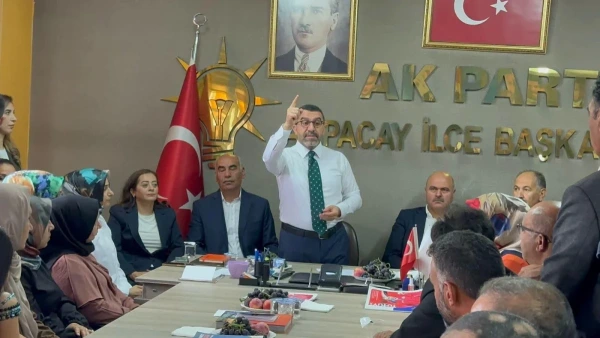 Arpaçay’da İlçe Danışma Toplantısı: Teşkilat Çalışmaları ve Yatırımlar Masaya Yatırıldı
