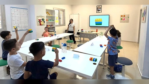 Bornova Belediyesi'nden eğlenerek öğrenme projeleri
