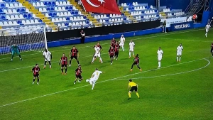 Kayserispor 10 puan aldı: Fatih Karagümrük sahasında 1-1 uzattı