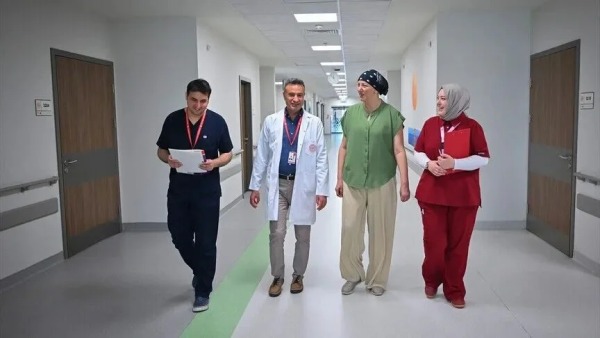 Türk hekimlerin meme kanserinde yeni koruyucu yöntemi gündeme alındı