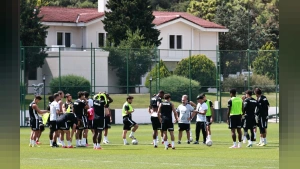 Beşiktaş, Fenerbahçe derbisi öncesi hazırlıklarını yarın 11.30’da sürdürüyor