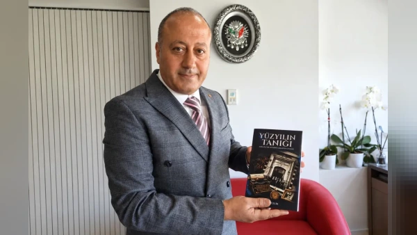 Atakan Çelik, Londra’da International Humanitarian Peace Award 2026’da ödül aldı