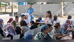 Bornova’da Menemen Şenliği finali Altındağ Kent Bostanı’nda tamamlandı