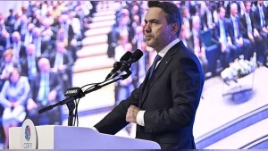 İstanbul İklim Finansmanı Zirvesi: İklim dönüşümü Bayraktar’a göre ucuz ve erişilebilir finansmana bağlı