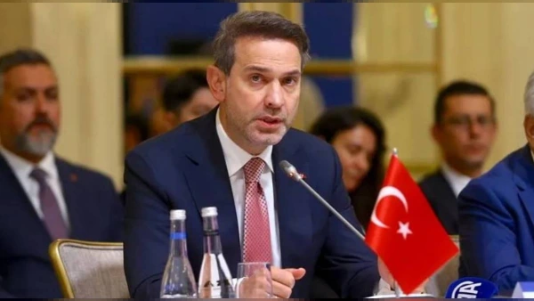 Bakü'de Dev Enerji Zirvesi: Türkiye ve Azerbaycan'dan 'Elektriğin TANAP'ı' Hamlesi