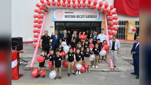 Kırıkkale'de İlköğretim Haftası Coşkusu: İlk Ders Zili Mustafa Necati İlkokulu'nda Çaldı