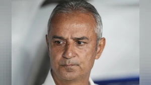 Fenerbahçe'de İsmail Kartal'dan Büyük Değişim: Kerem Aktürkoğlu Yedek, İkili Forvet Sahneye Çıkıyor