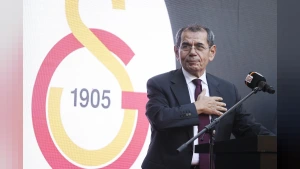 Galatasaray Başkanı Dursun Özbek'ten Divan Kurulu'nda Transfer ve Şampiyonluk Açıklaması