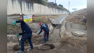 Kocaeli'de Sağanak Alarmlı Mesai: Büyükşehir Ekipleri Teyakkuzda