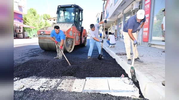 Manisa Selendi'de Atatürk Caddesi Çift Şeritli Oluyor