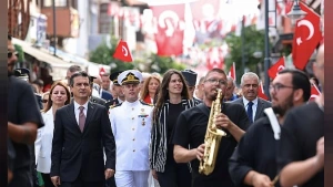 Çeşme'nin Düşman İşgalinden Kurtuluşunun 104. Yılı Coşkuyla Kutlandı