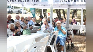 Nilüfer Belediyesi Huzurevi Sakinleri Balat Atatürk Ormanı’nda Yaza Veda Etti