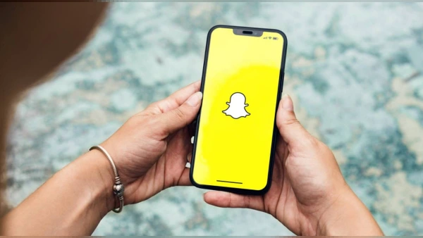 Snapchatten Gençler İçin Zaman Kısıtlaması Açıklaması: Sektör Normu Olabilir