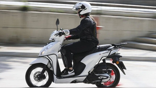 TÜİK Trafik Verilerini Açıkladı: Türkiye'de Motosiklet Sayısı Rekor Kırdı, 7 İli Otomobiller Yönetmiyor