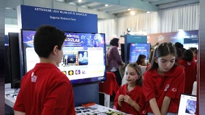 Bağcılar Belediyesi'nin Görme Engelli Çocuklar İçin Geliştirdiği Uzay Projesi TEKNOFEST'te
