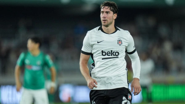 Beşiktaş'tan Marsilya Deplasmanında Kritik 11 Kararı: Dusan Vlahovic Sahneye Çıktı