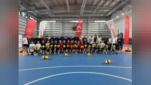 Beypazarı'na 1000 Kişilik Modern Spor Kompleksi Kapılarını Açtı