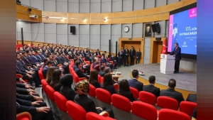 Cevdet Yılmaz’dan Kaymakamlara: Hukuku ve Kamu Yararını Esas Alın