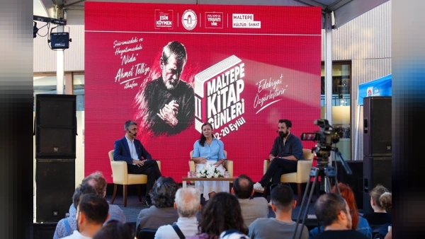 İstanbul Maltepe Kitap Günleri'nde Sinema ve Antik Edebiyat Rüzgarı Esti