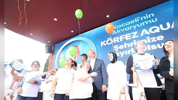 Kocaeli'de Özel Bireylerden İzmit Körfezi Atıklarıyla Anlamlı Sergi