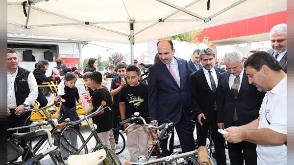 Konya'da TOKİ Konutlarında Ücretsiz Bisiklet Tamir Dönemi Başladı