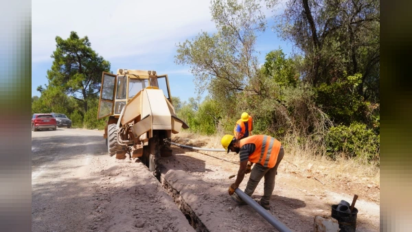 Marmaris Çamlı Mahallesi’nin 30 Yıllık İçme Suyu Hattı Yenileniyor