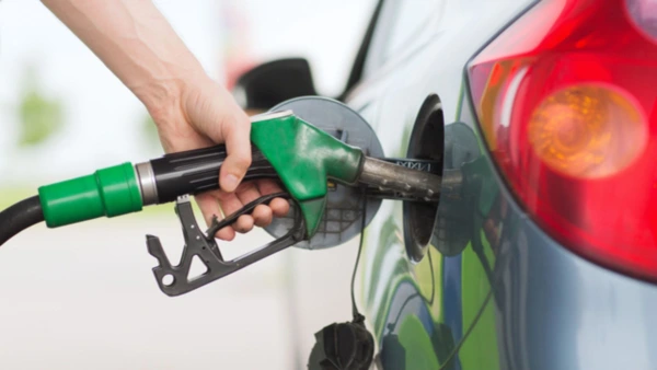 Brent Petrol Düşüşü Sonrası Motorine Dev İndirim: Güncel Akaryakıt Fiyatları