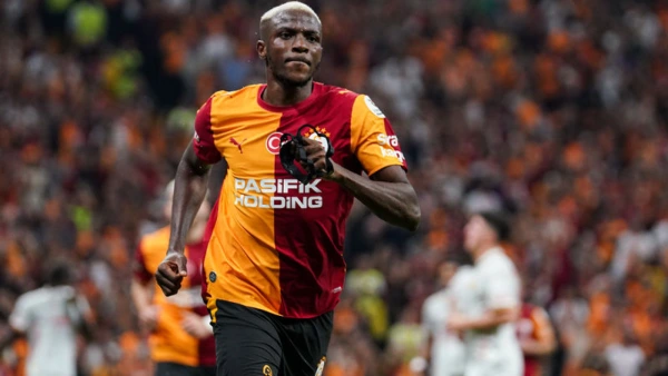 Galatasaray'ın Trabzonspor Maçı Kamp Kadrosu Açıklandı: Yıldız İsimler Kadroda Yok!