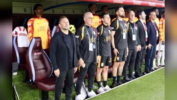 Galatasaray'ın Trabzonspor Mağlubiyeti Sonrası Okan Buruk'tan Kırmızı Kart Açıklaması