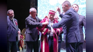 Kayseri'de 39. Ahilik Haftası Coşkusu: Duayen Sanayici Mustafa Suat Köylüoğlu Kaftan Giydi